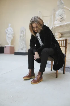 Angulus Women | Brogue Chelsea Boot | Brown