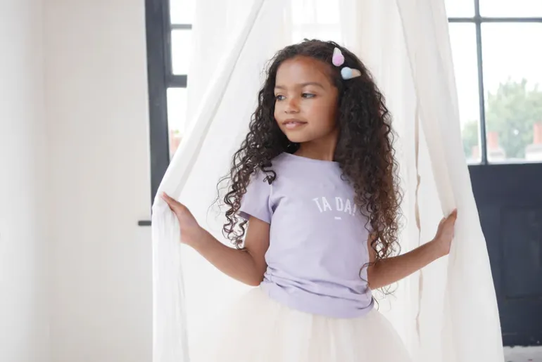 Bob & Blossom Ta Da! T-Shirt | Cap Sleeved | Parma Violet