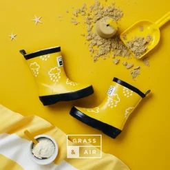 Grass & Air Wellies | Colour Changing | Yellow & Navy